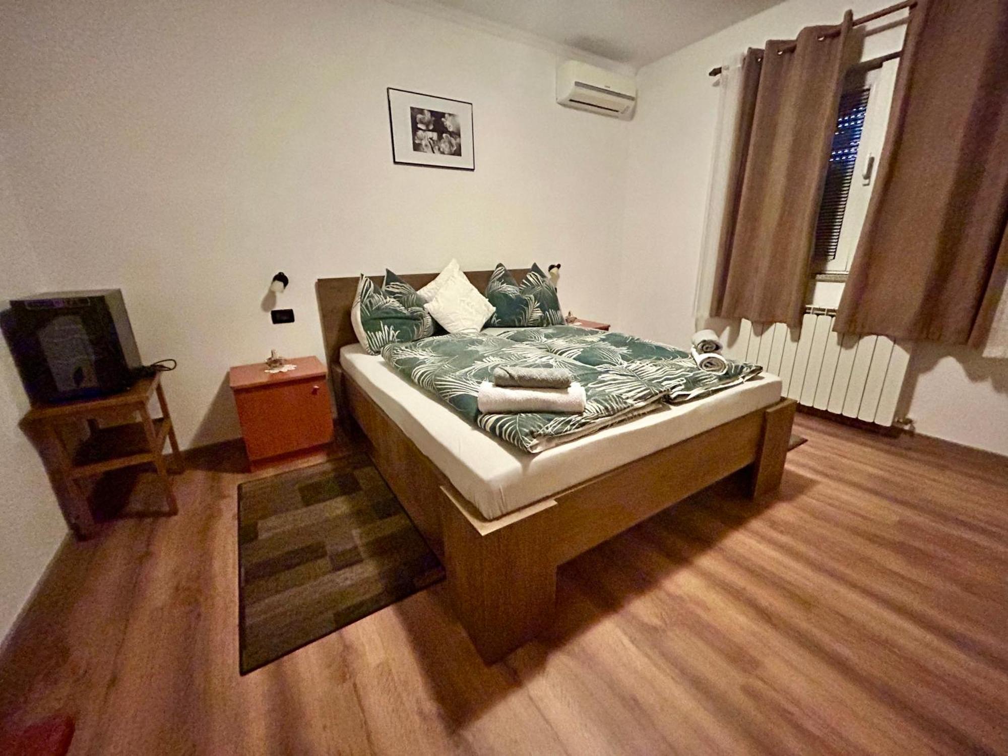 Guest House Casa Mia - Rooms & Apartments Rovinj Exterior foto